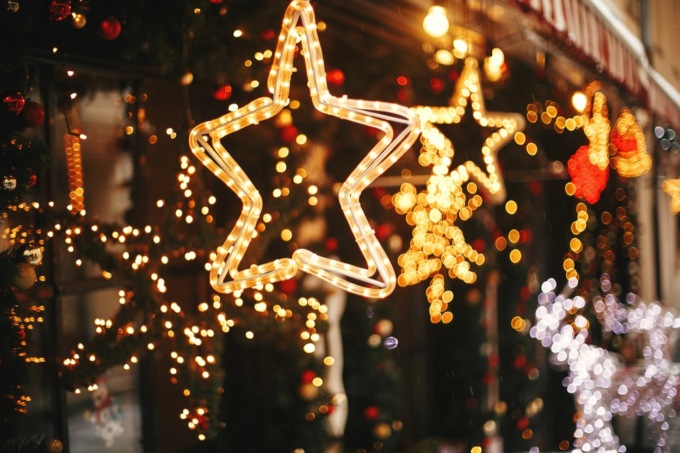Diano Marina si illumina per le feste
