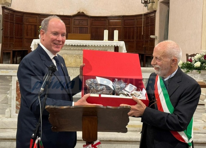 La visita del Principe Alberto di Monaco a Perinaldo