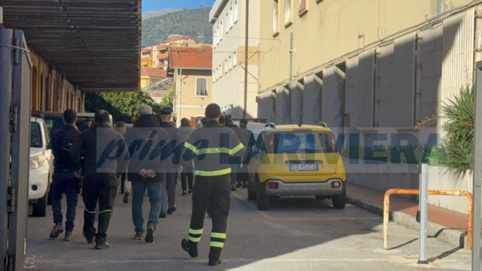 Sopralluogo all’ex Ferrotel di Ventimiglia dove sorgerà un centro di accoglienza