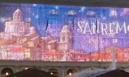 Sul Palazzo della Regione una foto di Imperia per promuovere Sanremo