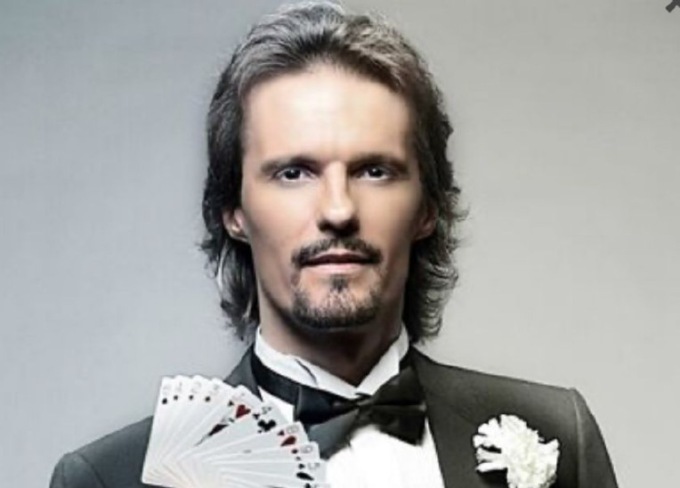 L’illusionista Alex Rusconi “si svela” a Sanremo