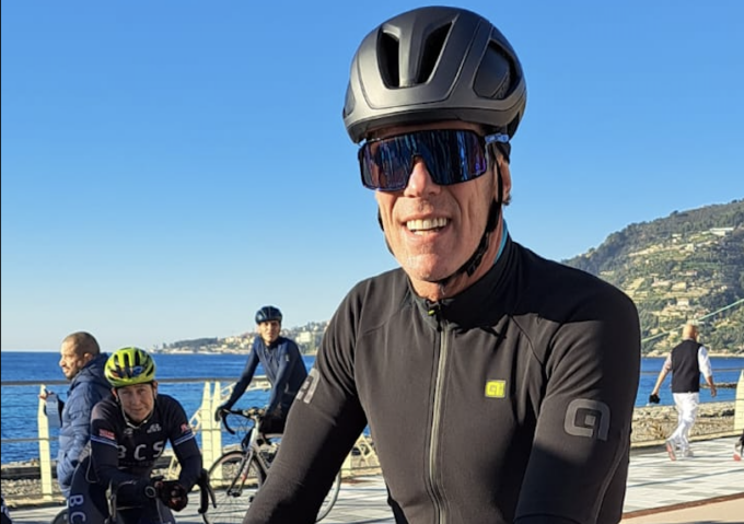 Ospedaletti accoglie con entusiasmo Mario Cipollini