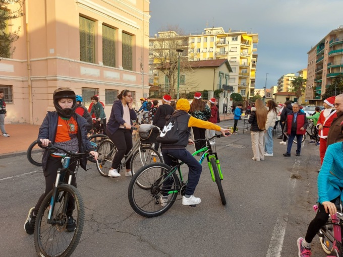 La Banda di Babbo Natale passa dal Ponente