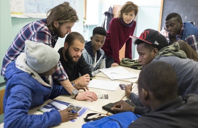Alfabetizzazione adulti, il corso a Diano Marina