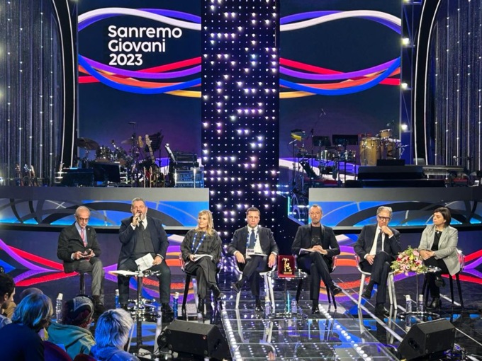 Tutto pronto per la finale di Sanremo Giovani 2023
