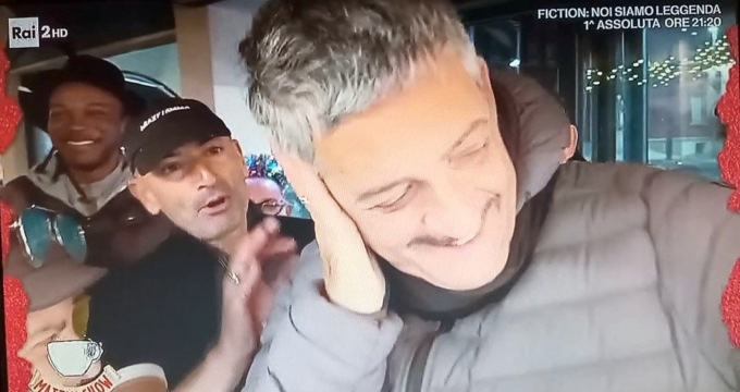 Lo showman sanremese Massimo Cascio su Rai2 in trasmissione con Fiorello
