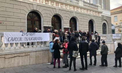 Flash mob per la riapertura del Teatro Cavour