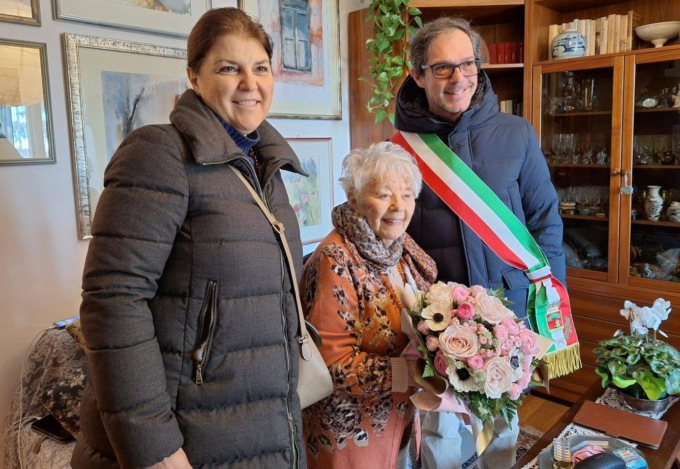 I 100 anni di Benedetta Teresa Oliva a Bordighera