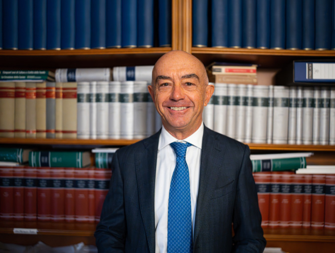 Il candidato Mager presenta la coalizione
