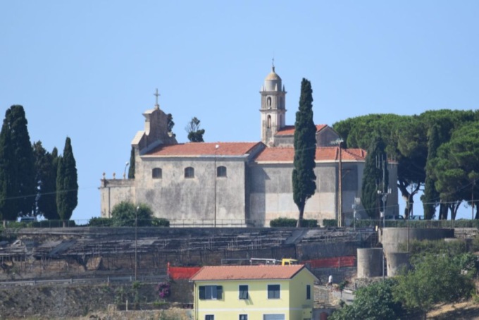 Tentato furto nel Santuario di Nostra Signora della Guardia. L’appello del parroco