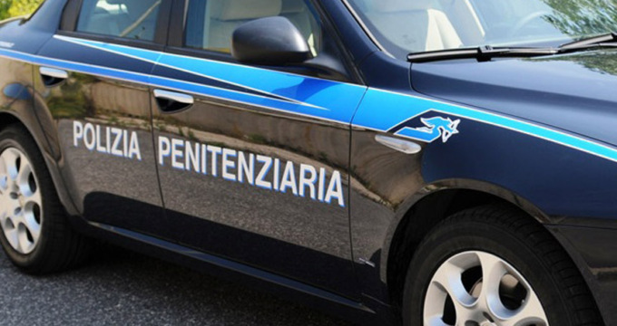 Atto eroico: membro della Polizia Penitenziaria salva la vita a una ragazza