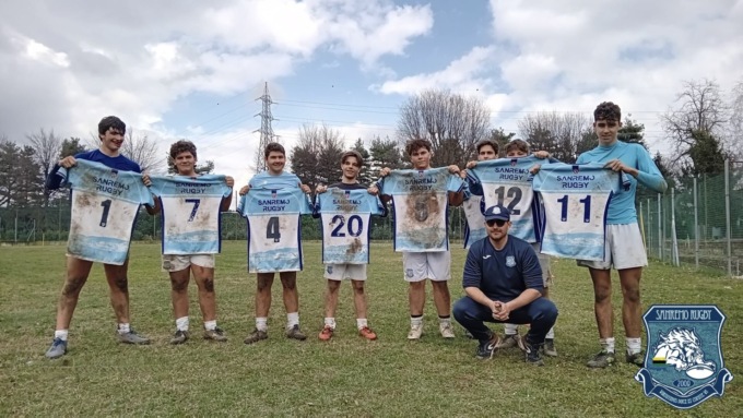 Esordio casalingo per le ragazze del Sanremo Rugby, la Seven vince il torneo di Legnano