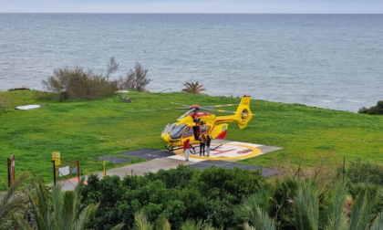 Scontro auto-scooter sull’Aurelia, grave 46enne