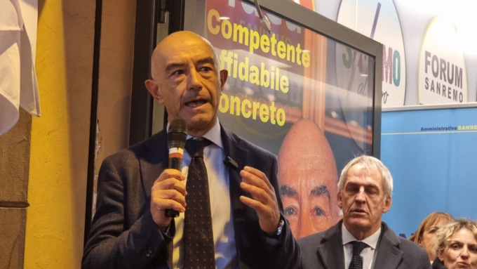 Inaugurato il point elettorale di Alessandro Mager