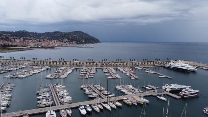 Pleasure yacht in contrabbando: giudice tributario conferma accertamento dogana