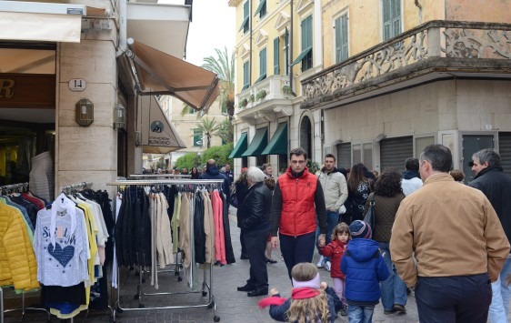 Più spazio per gli stendini a Diano Marina