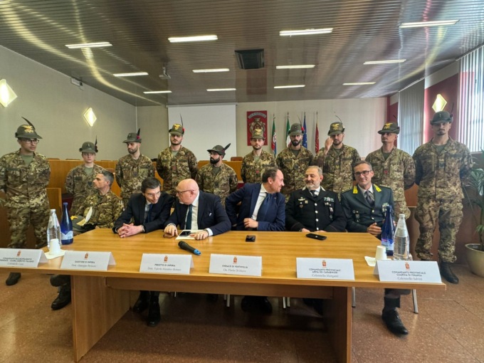 Operazione Strade Sicure: in servizio a Ventimiglia altri 15 militari dell’esercito
