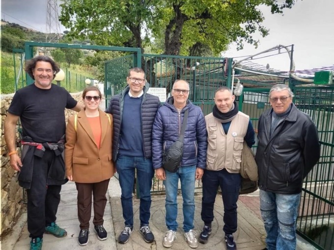 Generazione Sanremo in visita al canile