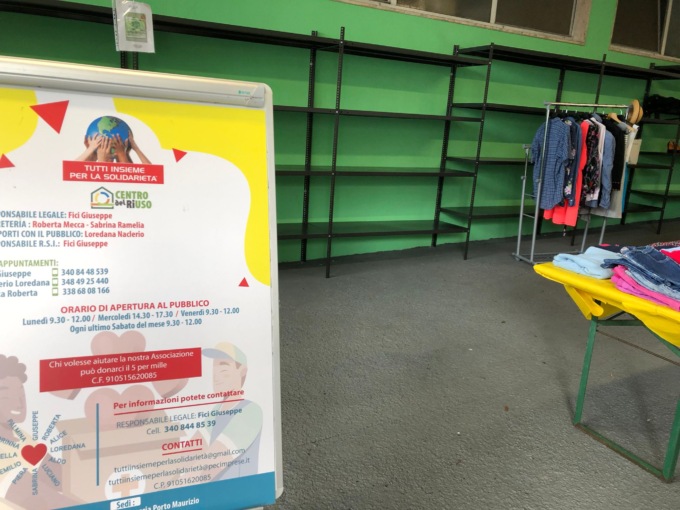 Rifiuti, dopo le polemiche aperto il centro del riuso in viale Europa