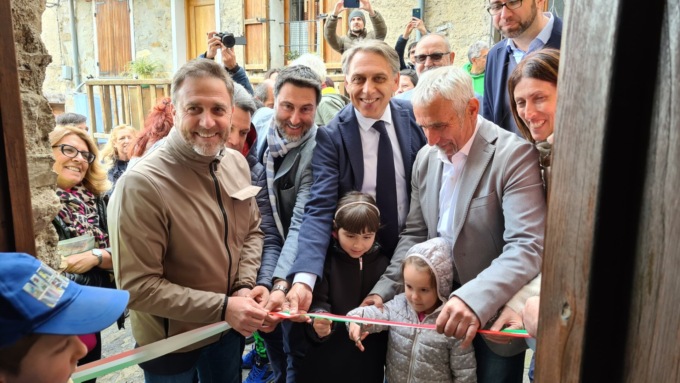 Evento unico a Mendatica: doppia inaugurazione made Parco Alpi Liguri