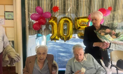 Fibra invidiabile: festeggia i 105 anni insieme alla sorella di 107
