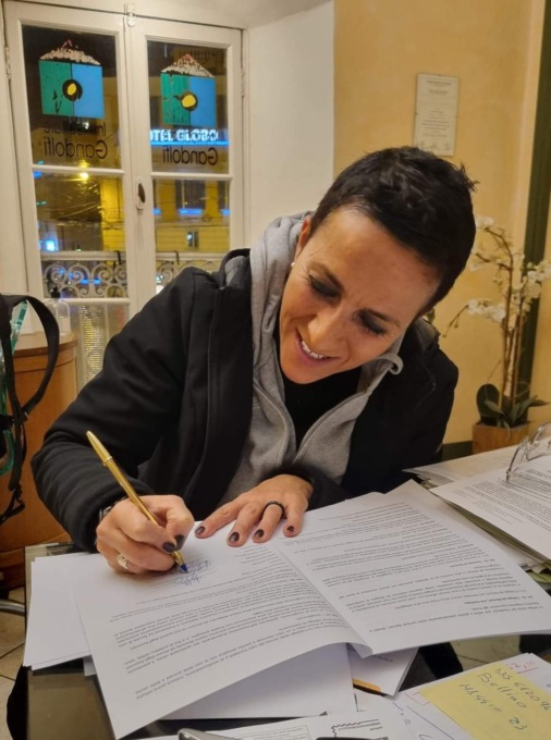 Morta a 53 anni Daniela Di Davide, storica barista dell’Ariston