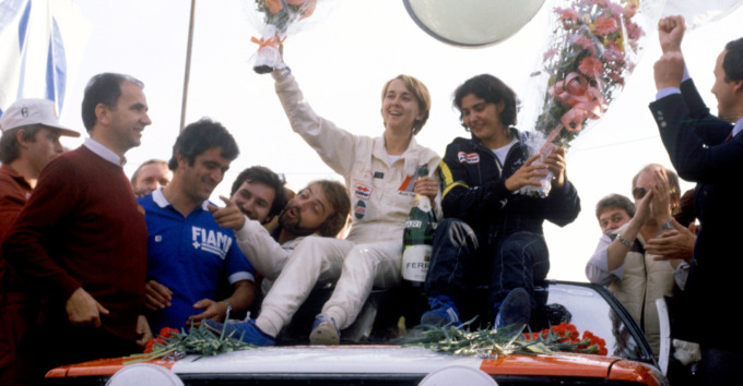Lunedì al Casinò Fabrizia Pons (icona del rally mondiale) e il dianese Luciano Carcheri dopo la Dakar 2024