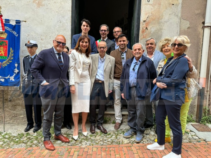Al gestore di sale cinematografiche Augusto Venchi il 17° Parmurelu d’Oru di Bordighera