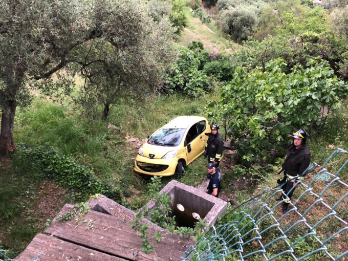 Auto fuoristrada a Imperia