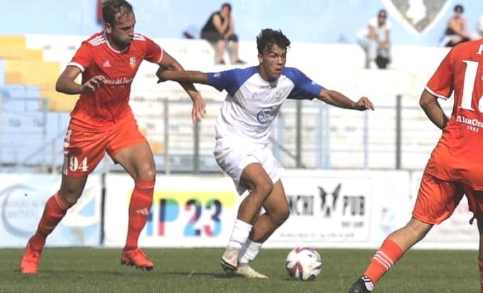 Camerino resta con la maglia della Sanremese