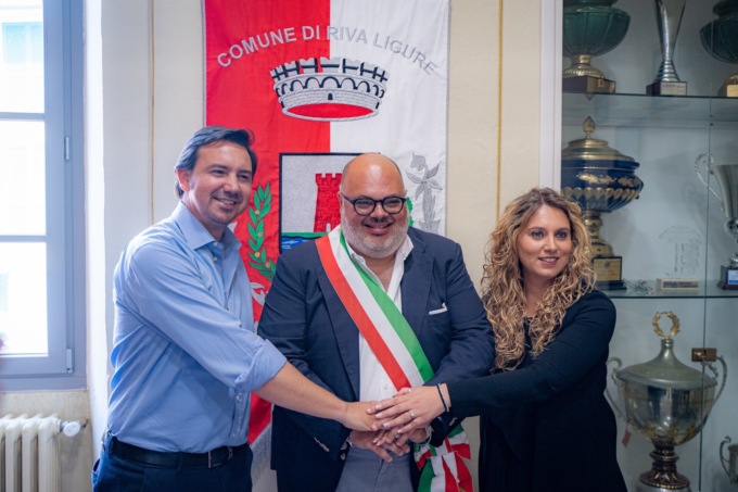 Nuova giunta a Riva Ligure. Dentro Francesco Benza e Martina Garibaldi. Nuvolone Presidente del Consiglio