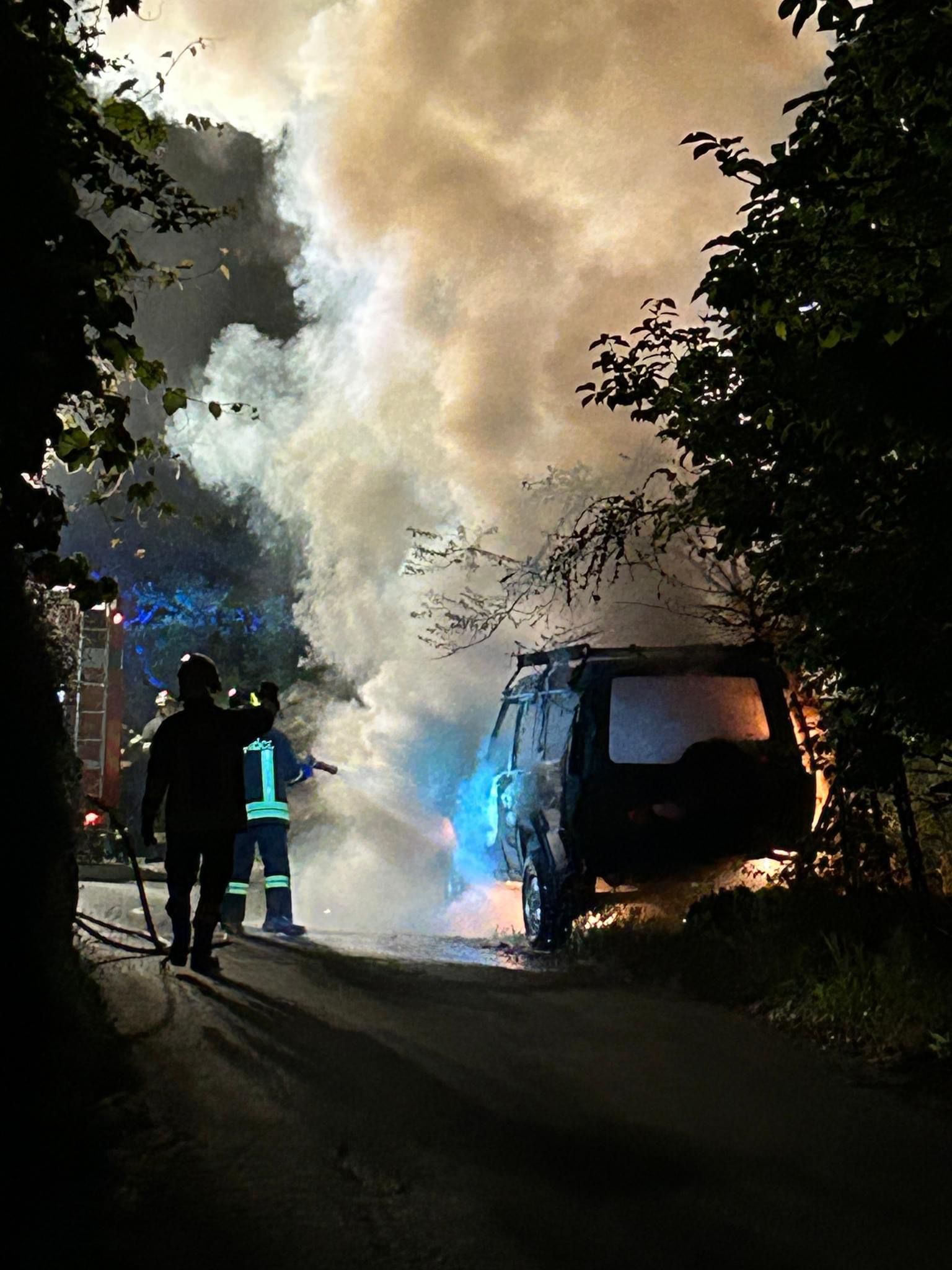 incendio auto via libero alborno latte