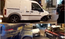 Furgone "impazzito" di schianta contro le auto in sosta a Sanremo