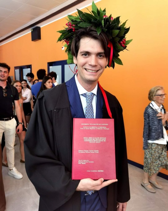 Il consigliere comunale Davide Giovanni Bestagno si è laureato in medicina