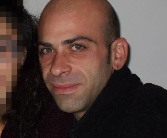 Schianto in scooter sul cavalcavia: morto il 43enne Domenico Pulignano