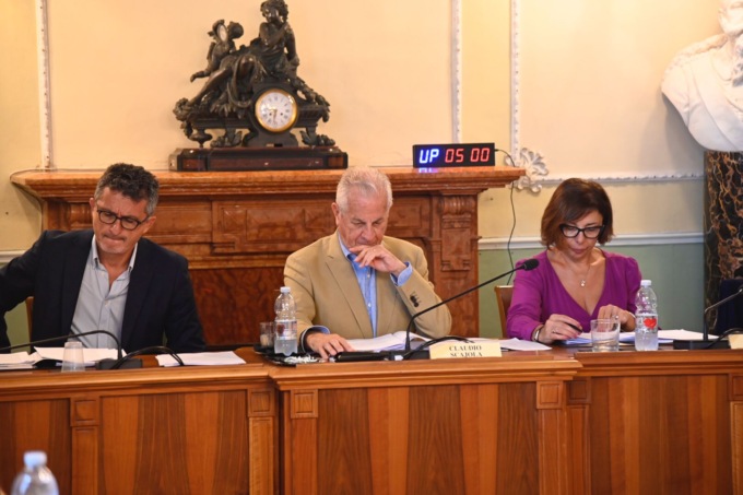 Scajola annuncia contributo straordinario al trasporto pubblico da equilibri di bilancio