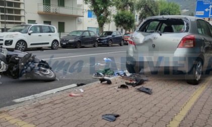 Scooter contro auto parcheggiata a Ospedaletti: due feriti, uno è gravissimo