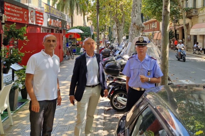 Nuove telecamere in C.so Garibaldi. Sopralluogo del sindaco e del Comandante Asconio