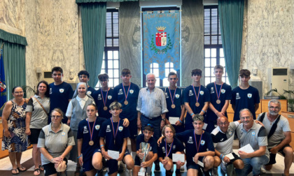 I ragazzi dell'Under 16 dell'Istituto della N.S. della Misericordia ricevuti dal sindaco