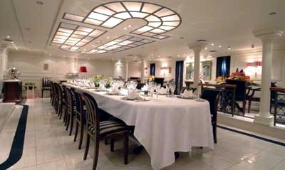 Christina_Yacht_Dining_Room