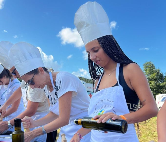 Sagra di Armo: una salsa all’aglio di Vessalico per il pan fritto