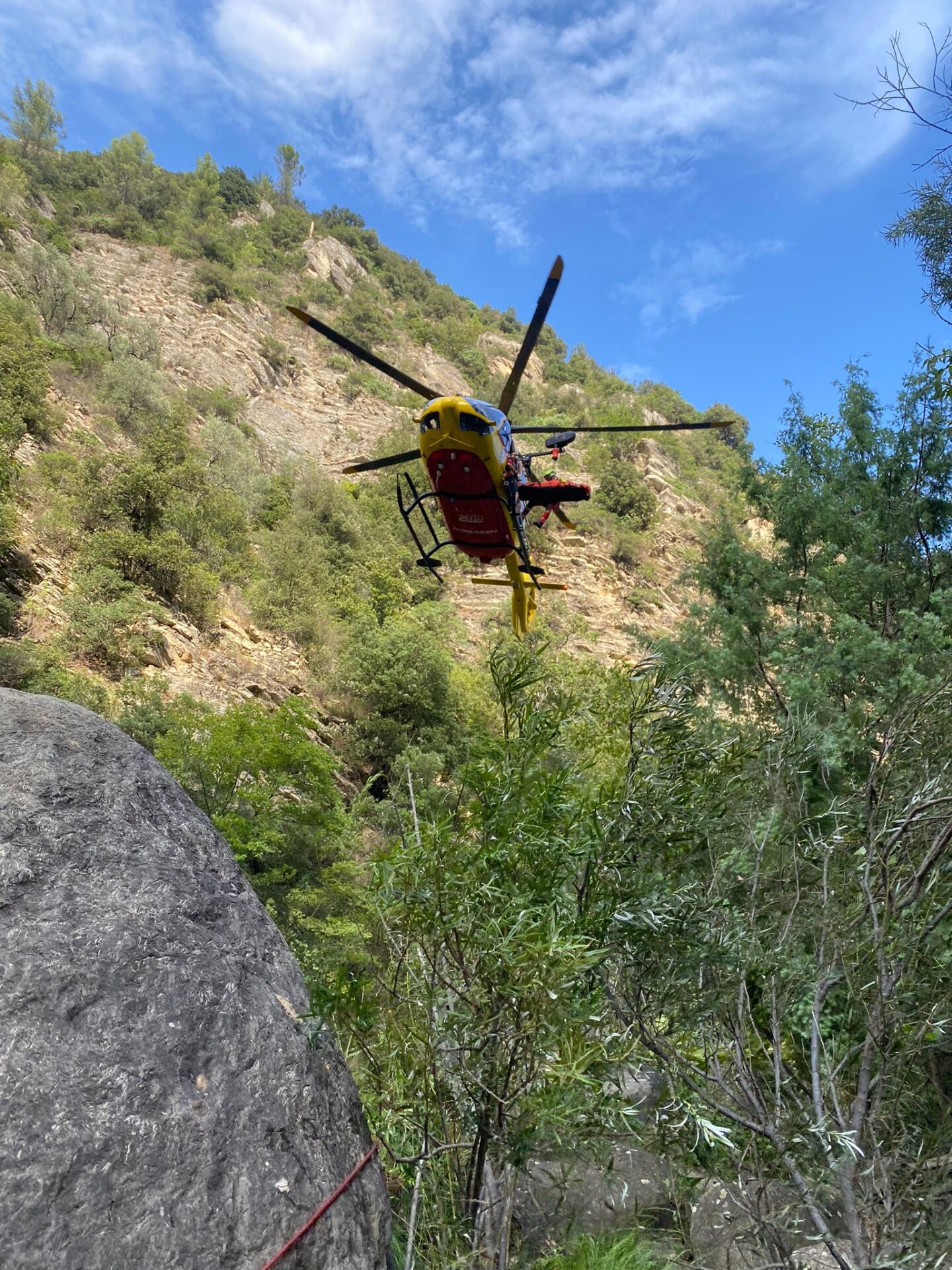 rocchetta nervina laghetti ferito tuffo soccorso alpino