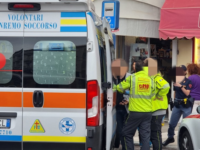 Aggressione (o scherzo?) con lo spray al peperoncino al McDonald’s di Piazza Colombo a Sanremo