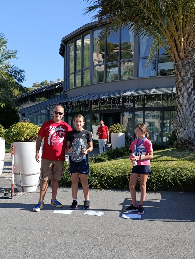 Podio giovani femminile San Lorenzo Run 2024