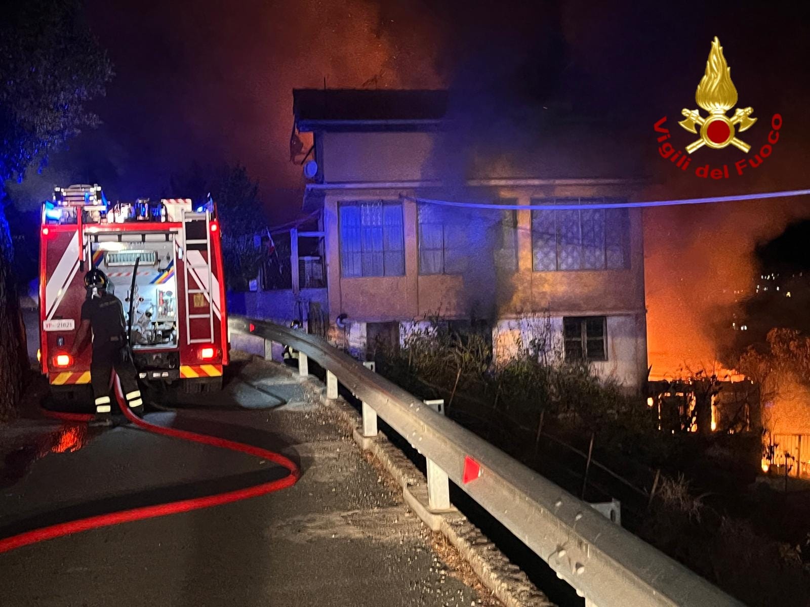 incendio abitazione via due camini ventimiglia 1_02