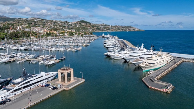 Dal 14 ottobre la demolizione del fabbricato a Portosole