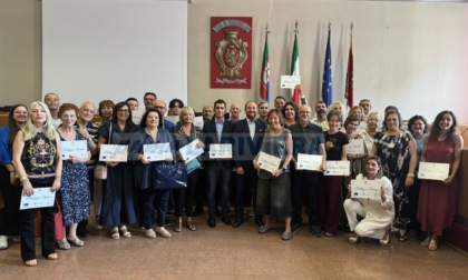 Il Comune premia le 27 botteghe storiche di Ventimiglia. Fotoservizio