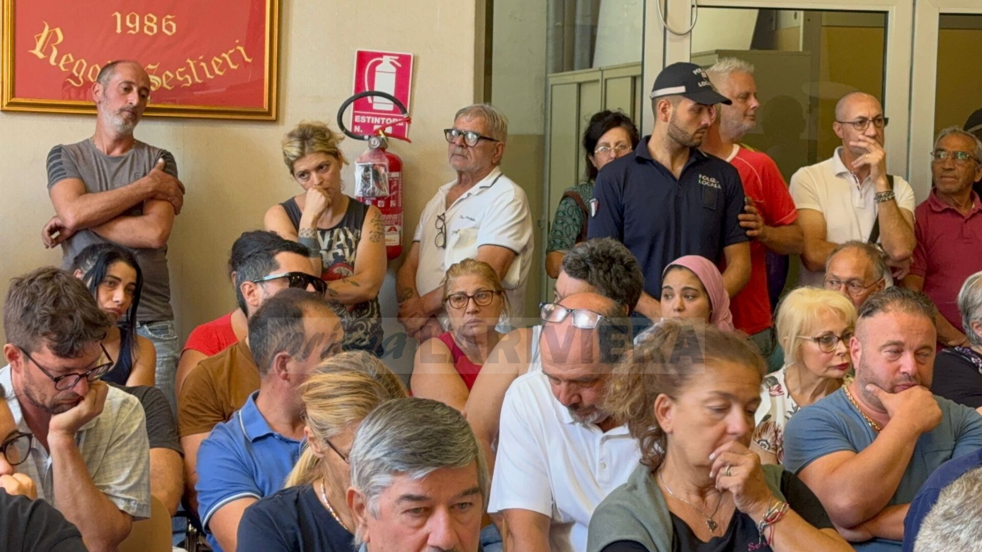 vertice incontro comune ventimiglia mercato coperto incendio ambulanti commercianti 5 settembre 2023_04