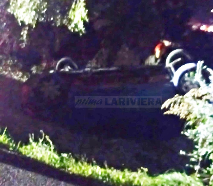 Auto si cappotta nell’entroterra di Ventimiglia, ferito il conducente