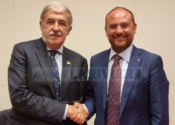 Infrastrutture, Bucci illustra il programma e scaglia qualche frecciatina all’avversario Orlando